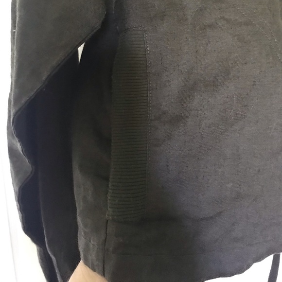 Hip Olive Green Short Linen Zip Up Jacket - Picture 3 of 3